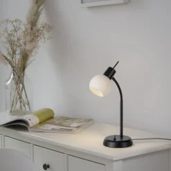 JUST LIGHT. Loki bordlampe, svart, jern, glass