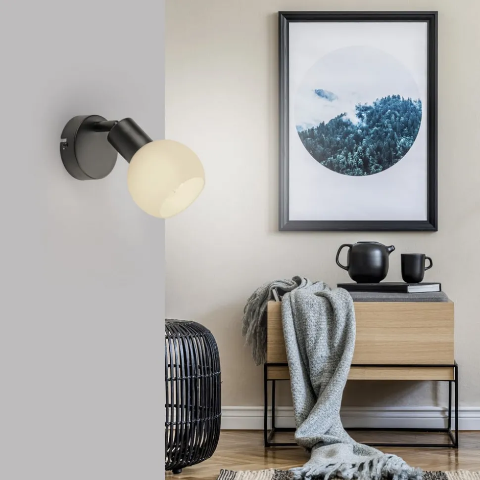 JUST LIGHT. Loki vegglampe, svart, jern, glass