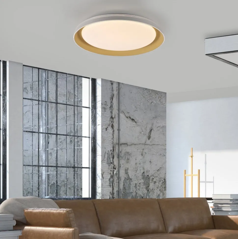 JUST LIGHT. Sati taklampe, plast, hvit/messing