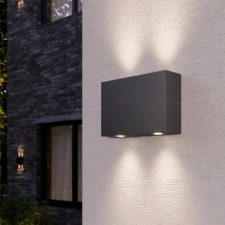 Kantet Henor utendørs vegglampe med 4 LEDs