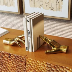 KARE bokstøtte Holding Fingers, gullfarget, sett med 2 stk