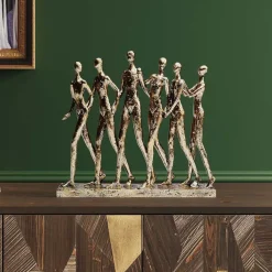 KARE dekorativ figur hånd i hånd, gullfarget, høyde 27 cm