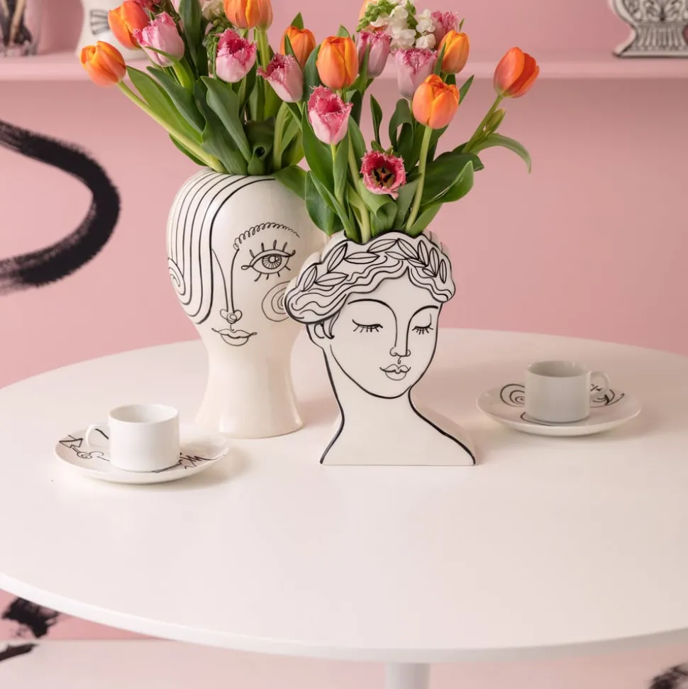 KARE Favola Lady-vase, høyde 30 cm, keramikk, svart/hvit