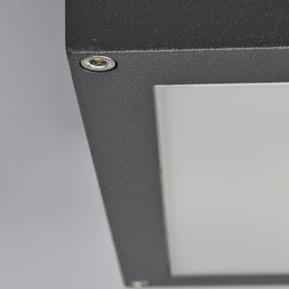 Kvadratisk utetaklampe Nerea