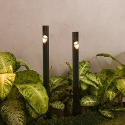 Lampe med jordspyd Bezel, svart, aluminium, høyde 60 cm