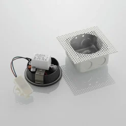 LED innfelt vegglampe Pordis, IP65, rund