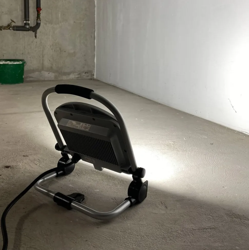 LED-arbeidslampe Charlottenburg 20B 6 500 K