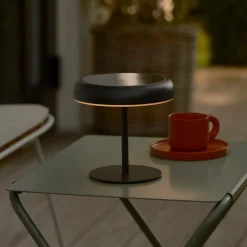 LED-bordlampe med solcellepanel og batteri Elmer, svart, metall, IP44