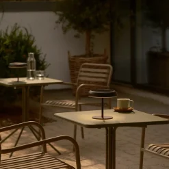 LED-bordlampe med solcellepanel og batteri Elmer, svart, metall, IP44