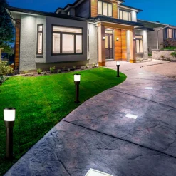 LED-gulvlampe Walkover, IP68 15x15cm, innfelt i gulvet