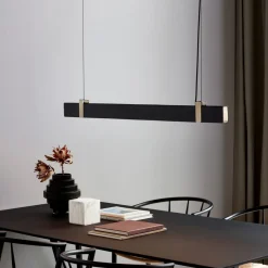 LED-hengelampe Lilt svart