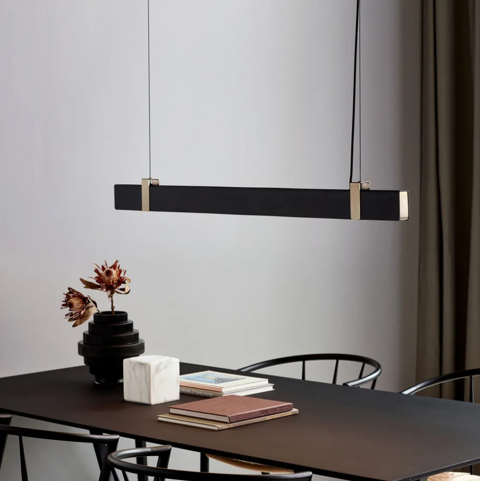 LED-hengelampe Lilt svart