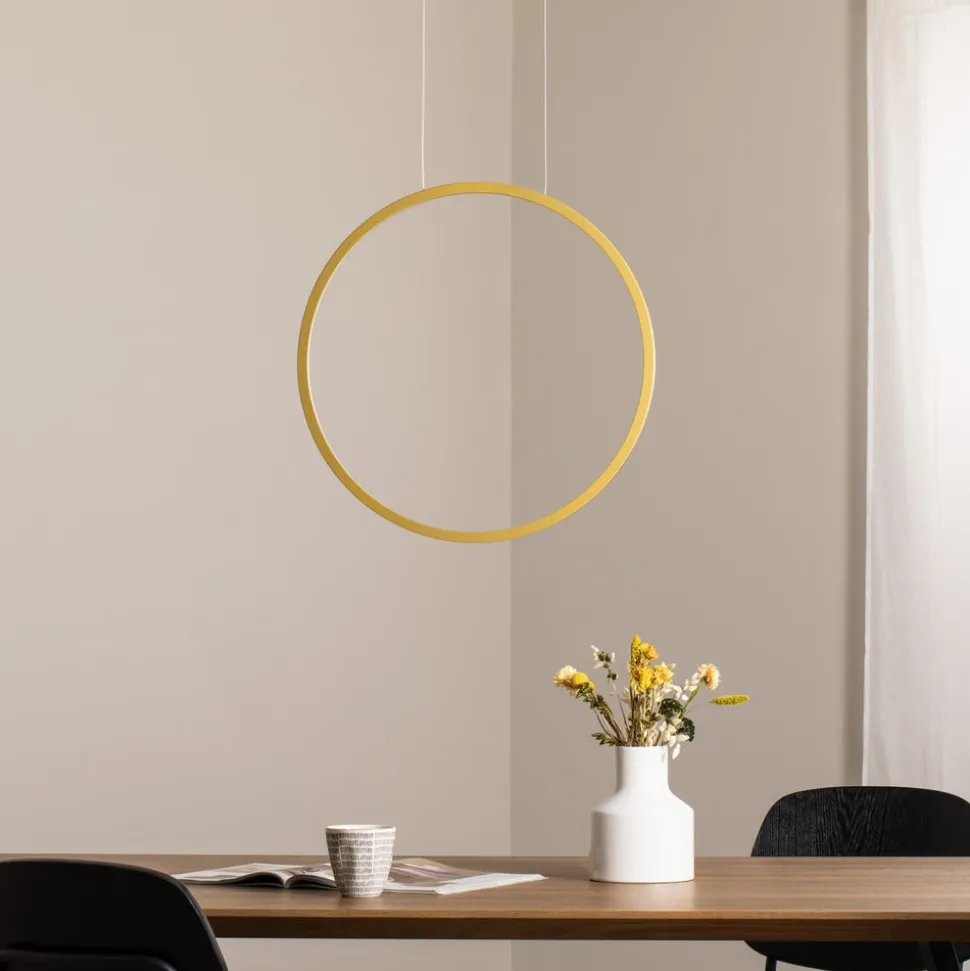 LED-hengelampe Saturno vertikal, gull, Ø 50 cm, metall