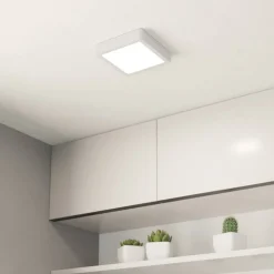 LED-panel for utenpåliggende montering Fueva 5 IP20 830 hvit 16x16 cm