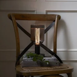 LED-pære Decoled E27 1W 2 000 K røykgrå