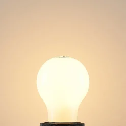 LED-pære E27 8W 2 700 K dimbar opal 3stk