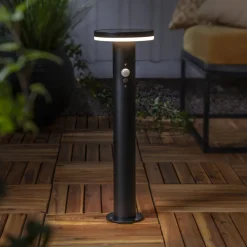 LED-sokkellampe Valletta Sensor svart metall 50 cm