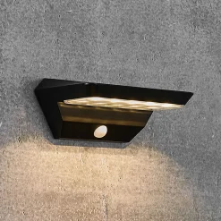 LED-solcellevegglampe Agena med bevegelsessensor