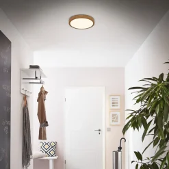 LED-taklampe Runa Wood med tre-look 3000 K Ø28cm