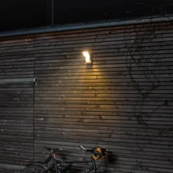 LEDVANCE Endura Pro Spot Sensor LED-spot 16 W hvit