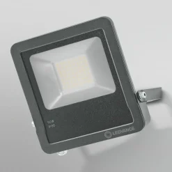 LEDVANCE SMART+ WiFi Flood veggspot 3 000 K 50W