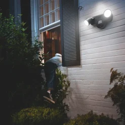 LEDVANCE SMART+ WiFi Multispot Camera vegglampe