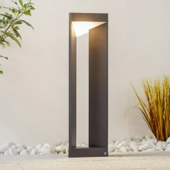 LED-veilampe Nembro IP54 av trykkstøpt aluminium