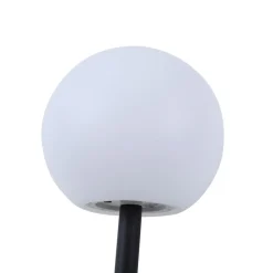 Lindby LED-solcellelamper Lago, sett med 3, kuler, jordspyd, hvit