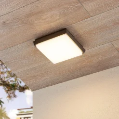 Lucande Amra LED utetaklampe, kantet, 17,5 cm