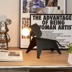 Lucande bordlampe Idalina, hund, svart, jern, 41 cm