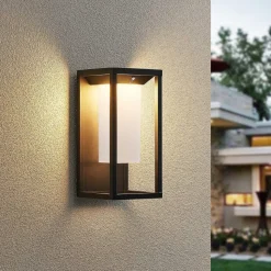 Lucande Eliel LED-solcellevegglampe