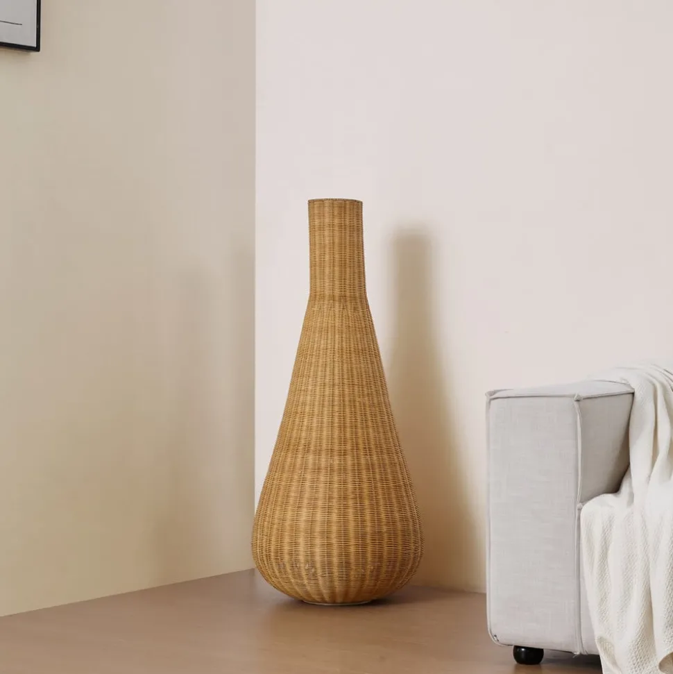 Lucande gulvlampe Takeo, rotting, høyde 115 cm, E27