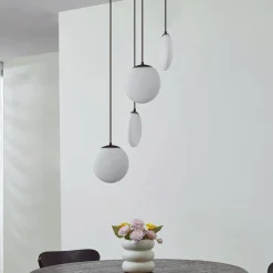 Lucande hengelampe Lunelle, hvit/svart, glass, 4 lyskilder, Ø 40cm