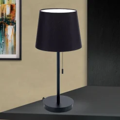 Ludwig bordlampe med USB-port svart