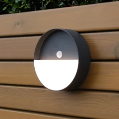 Meg LED oppladbar utendørs vegglampe, antrasitt, Ø 15 cm, sensor