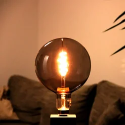 Müller Licht tint white LED-globe E27 4,9 W gull