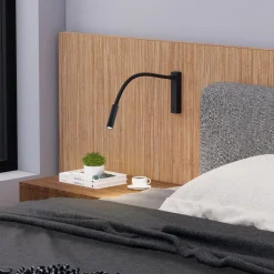 Molto Luce Arok LED-vegglampe, svart, aluminium, utspring 49 cm