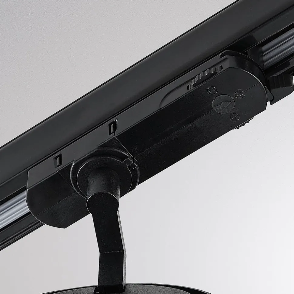 Molto Luce LED 3-faset skinnespotlight Magis, svart, 827