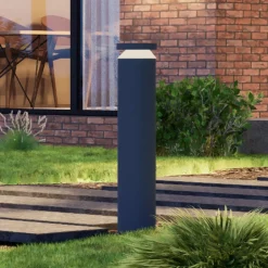 Molto Luce LED-sokkellampe Mona, Ø 18 cm, aluminium, høyde 85 cm