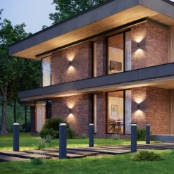 Molto Luce LED-sokkellampe Mona, Ø 18 cm, aluminium, høyde 85 cm