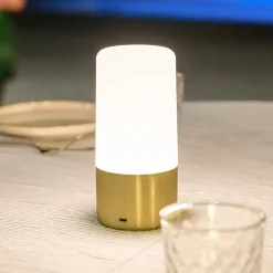 Newgarden LED-bordlampe Maia messingfarget IP54 RGBW