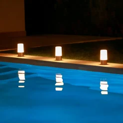 Newgarden LED-bordlampe Maia messingfarget IP54 RGBW