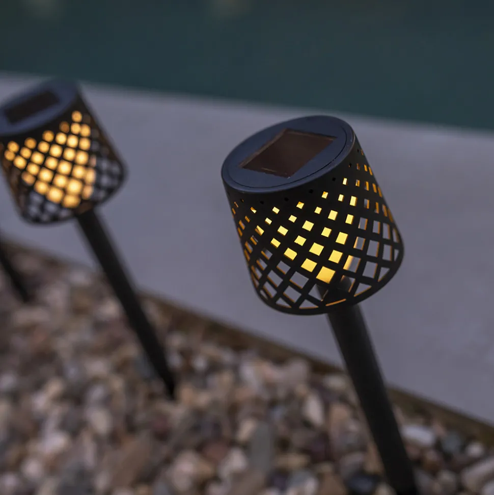 Newgarden LED-solcellelampe Gretita, svart, jordspyd, 4 stk