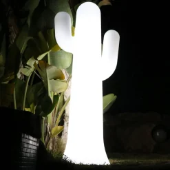 Newgarden Pancho LED-gulvlampe hvit med oppladbart batteri