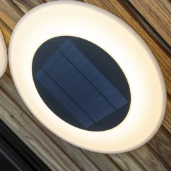 Newgarden Wally LED-vegglampe med solcellepanel, Ø 27 cm