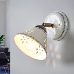 NONNA vegglampe i hvit keramikk