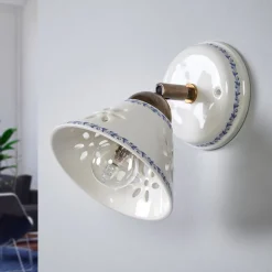 NONNA vegglampe i hvit keramikk