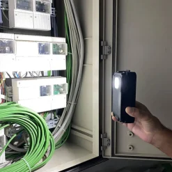 Oppladbar LED-spot Veddel 50 W + 3W ekstra belysning