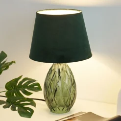 Pauleen Crystal Velvet bordlampe med glassfot