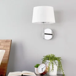 Pen vegglampe Dorothea med hvitt stoffskjerm
